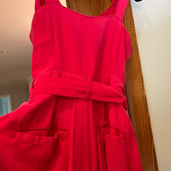 Red Jump Suit a loves a size small - Picture 4 of 5